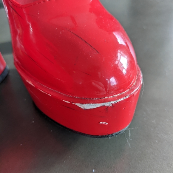 ❤️Ellie Red Maryjane Chunky Heels❤️ - Picture 4 of 5